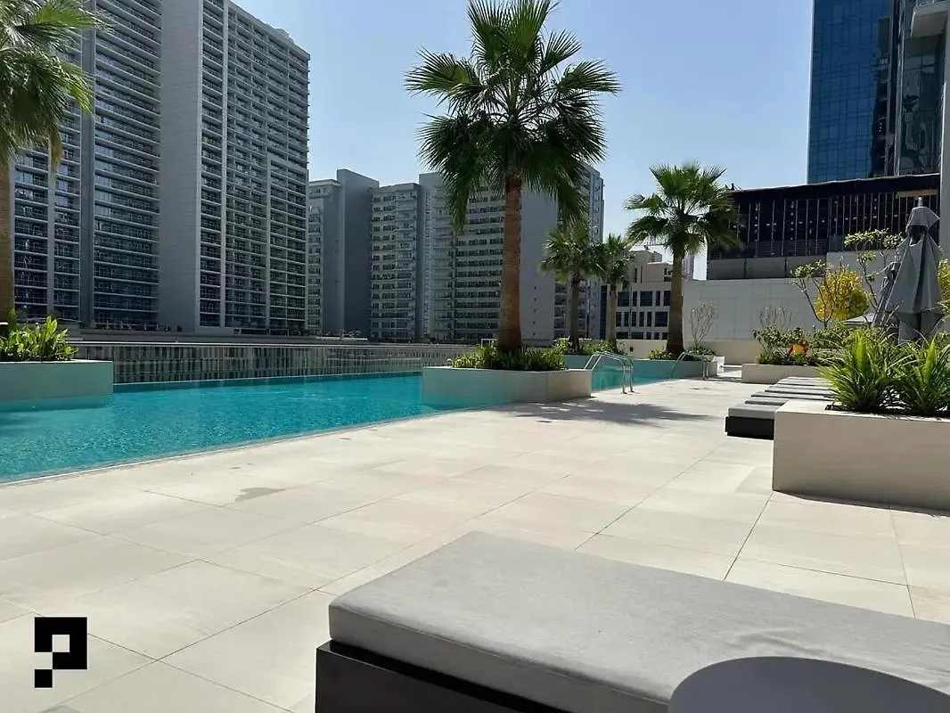 Modern Studio In Sterling East Дубай Апартаменты